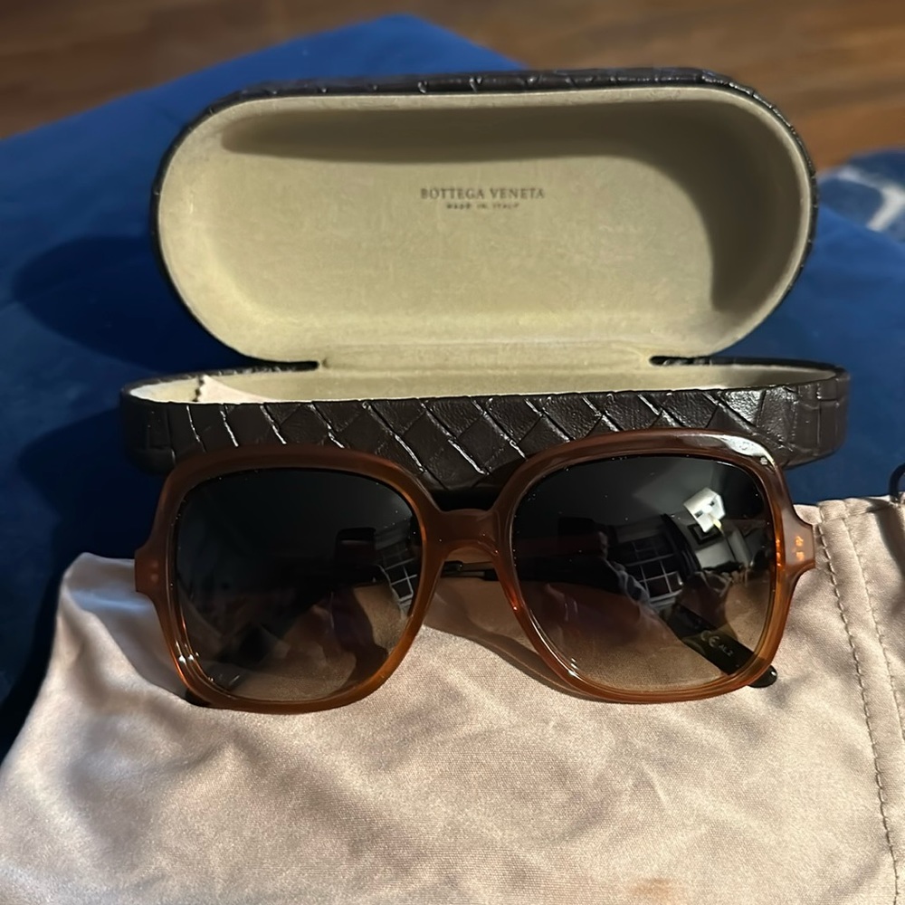 Very Gently Worn Bottega Veneta Sunglasses